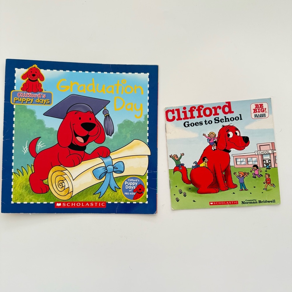 Scholastic Clifford Book Set Bundle- Graduation Day & Goes to School